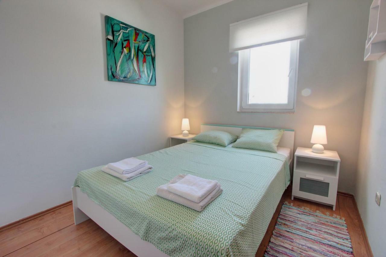 Apartman Pula Exterior photo