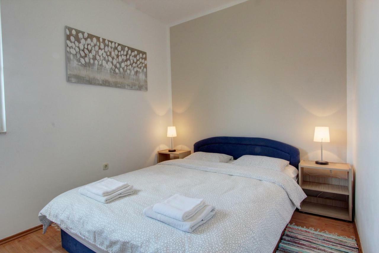 Apartman Pula Exterior photo